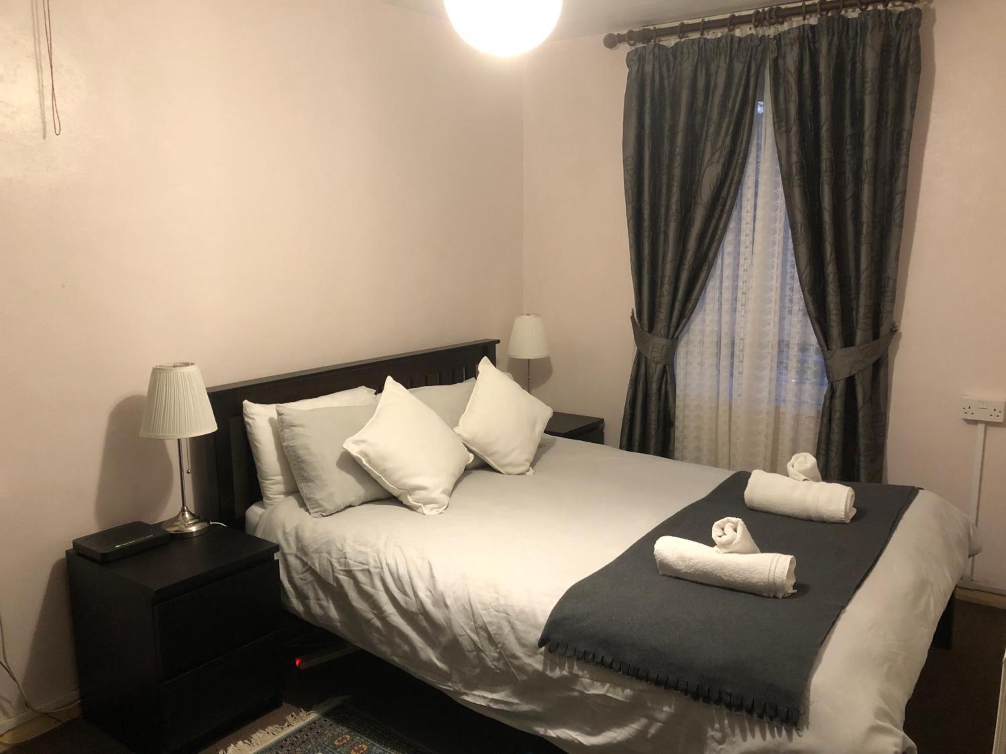 Lovely One Bed Apartment To Rent Londen Buitenkant foto